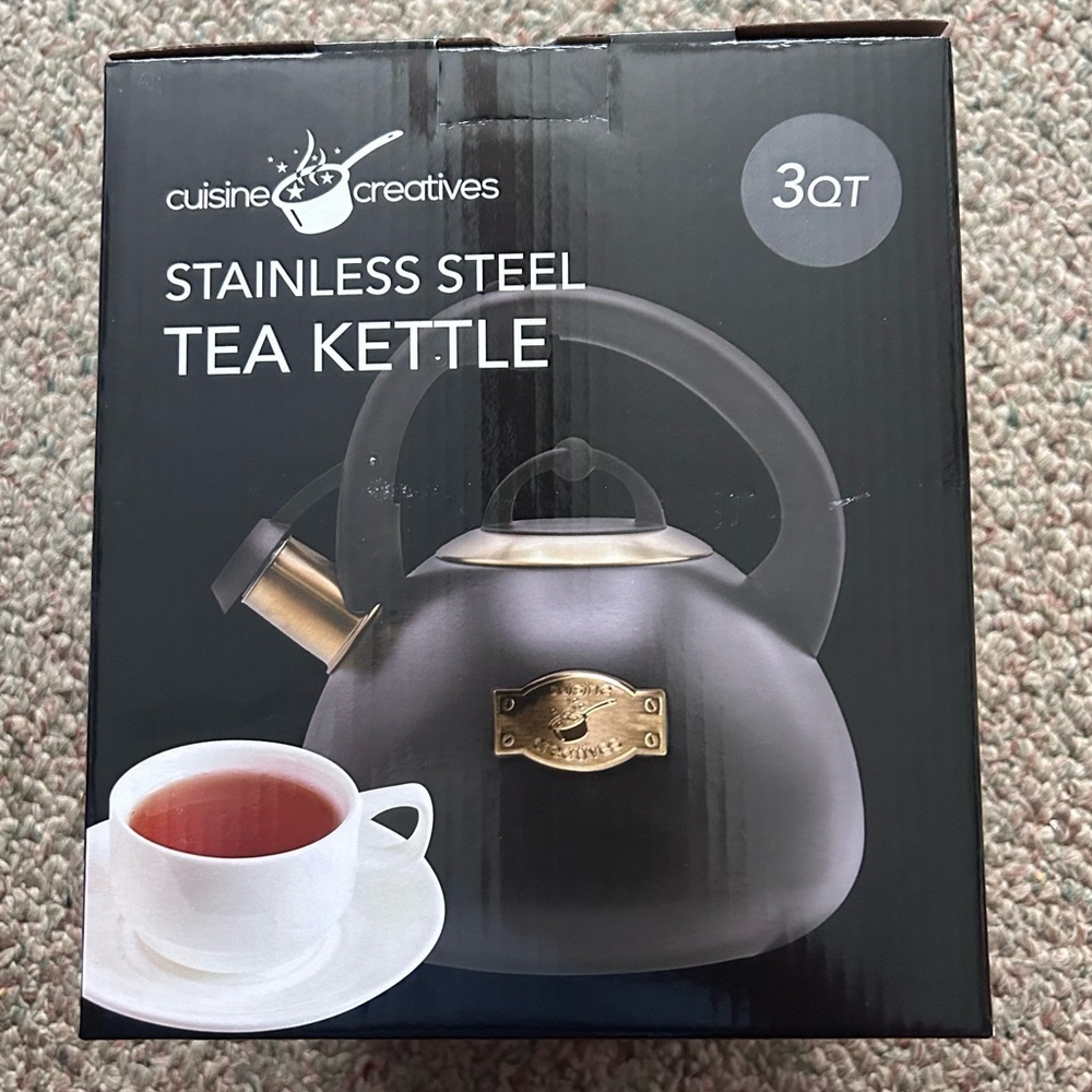 NEW Cuisine Creatives Stainless Steel Tea Kettle 3 Quart Black & Gold